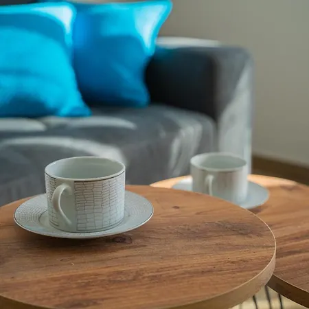 아파트 Laurel 티스노