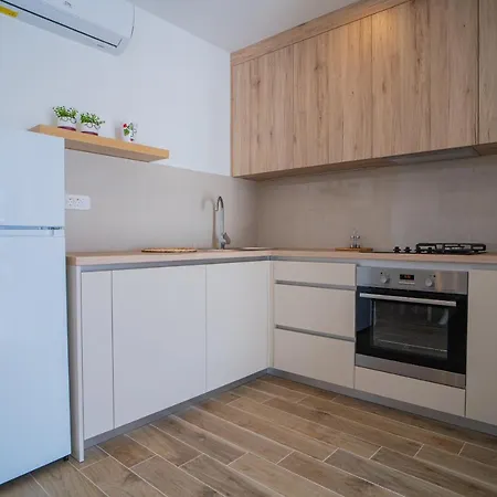 Apartamento Laurel Tisno