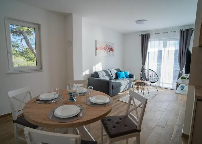 Apartman Laurel Tisno